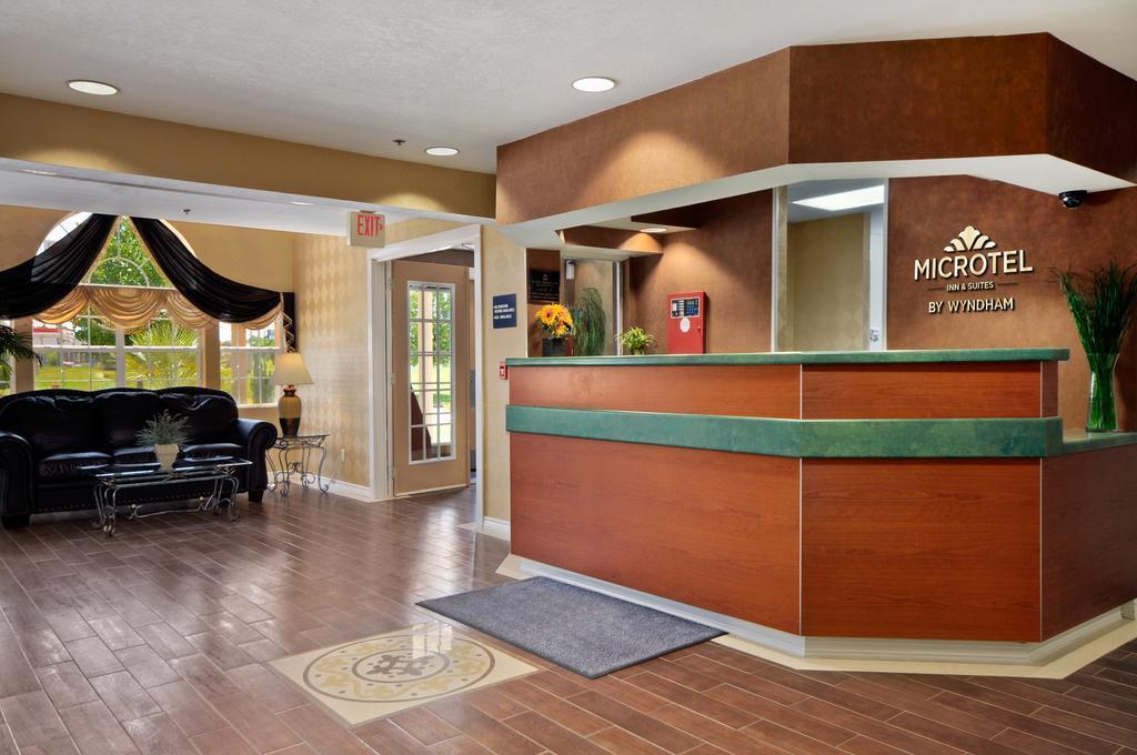 Quality Inn & Suites Longview I-20 Exterior photo